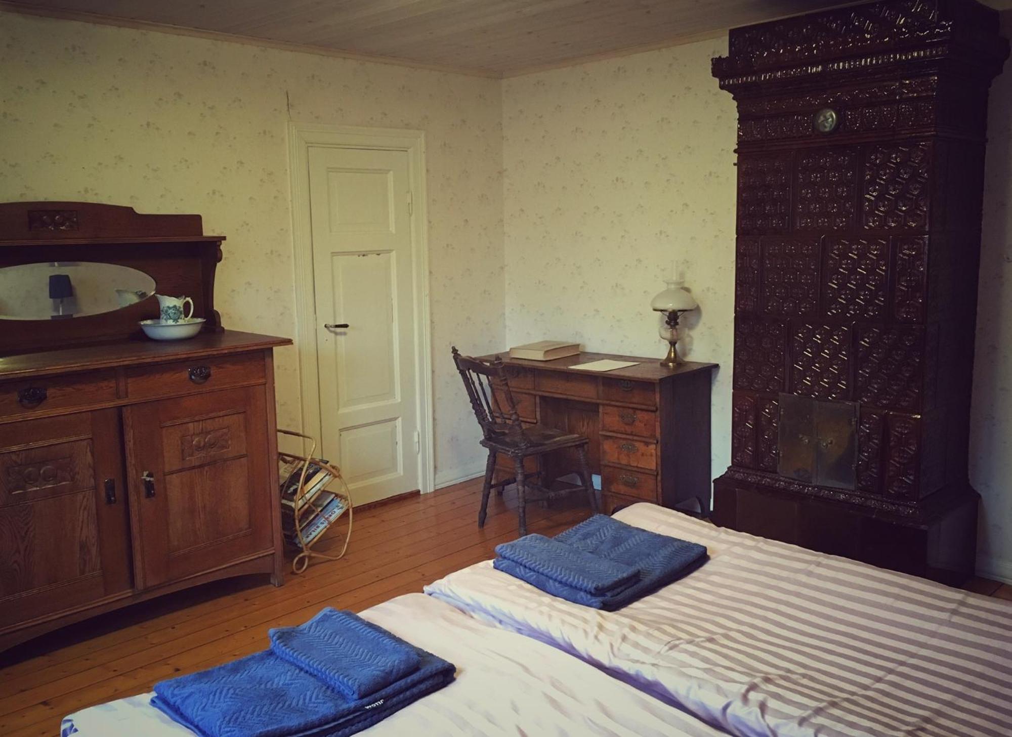 Atran Viktors Affaershus Bed & Breakfast エクステリア 写真